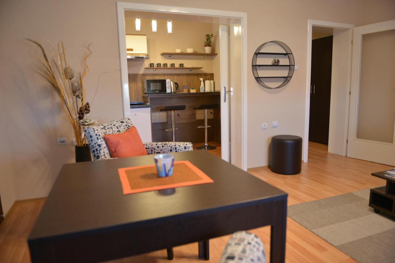Apartmani Tomic Kladovo Extérieur photo