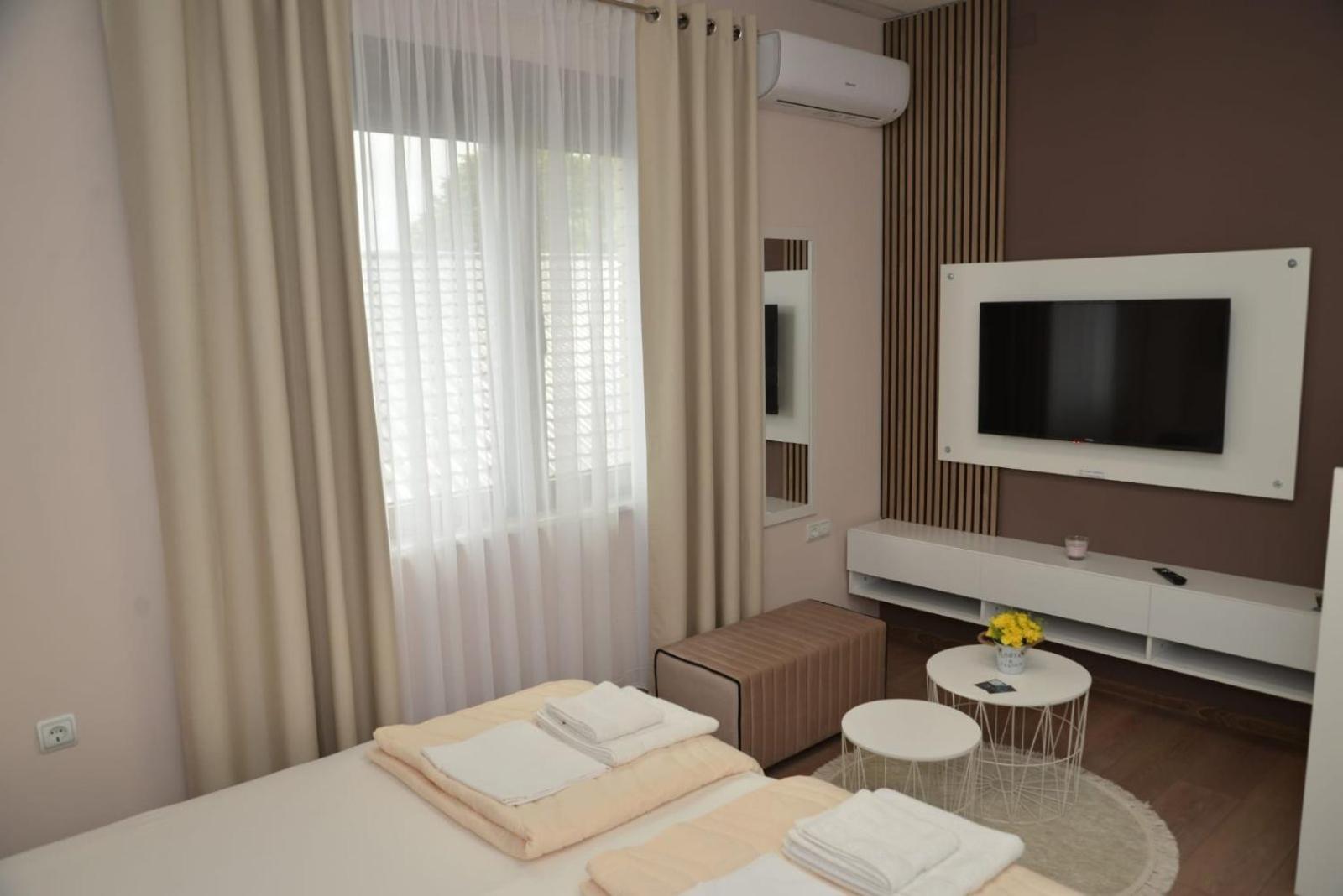 Apartmani Tomic Kladovo Extérieur photo
